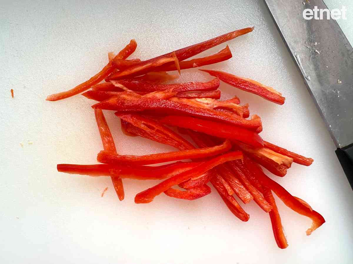 伴飯素食譜推介:鮮茄汁煮清爽夜香花豆包 番茄煮法百搭大人細路都喜愛 伴飯素食譜推介:鮮茄汁煮清爽夜香花豆包 番茄煮法百搭大人細路都喜愛