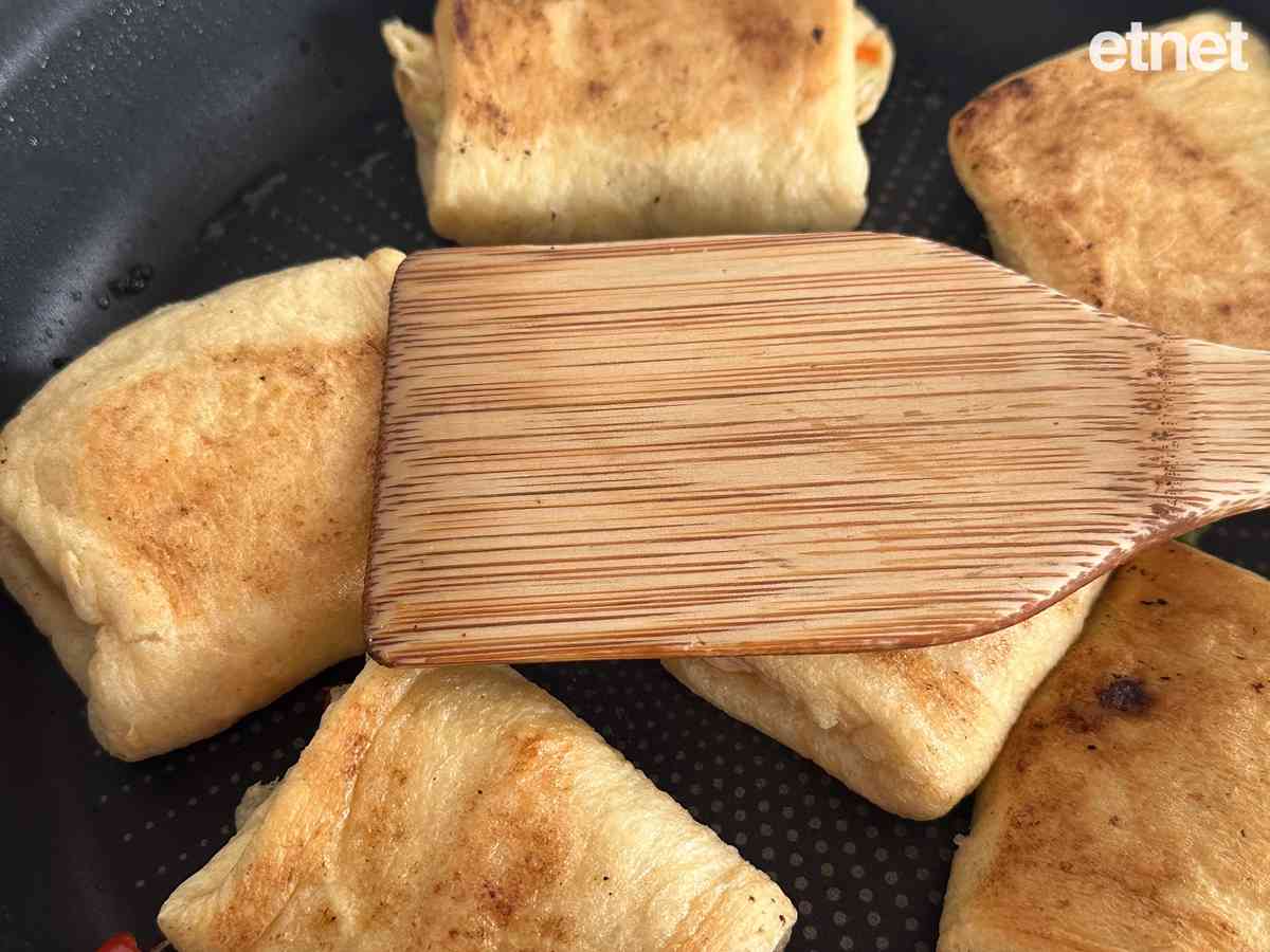 伴飯素食譜推介:鮮茄汁煮清爽夜香花豆包 番茄煮法百搭大人細路都喜愛 伴飯素食譜推介:鮮茄汁煮清爽夜香花豆包 番茄煮法百搭大人細路都喜愛