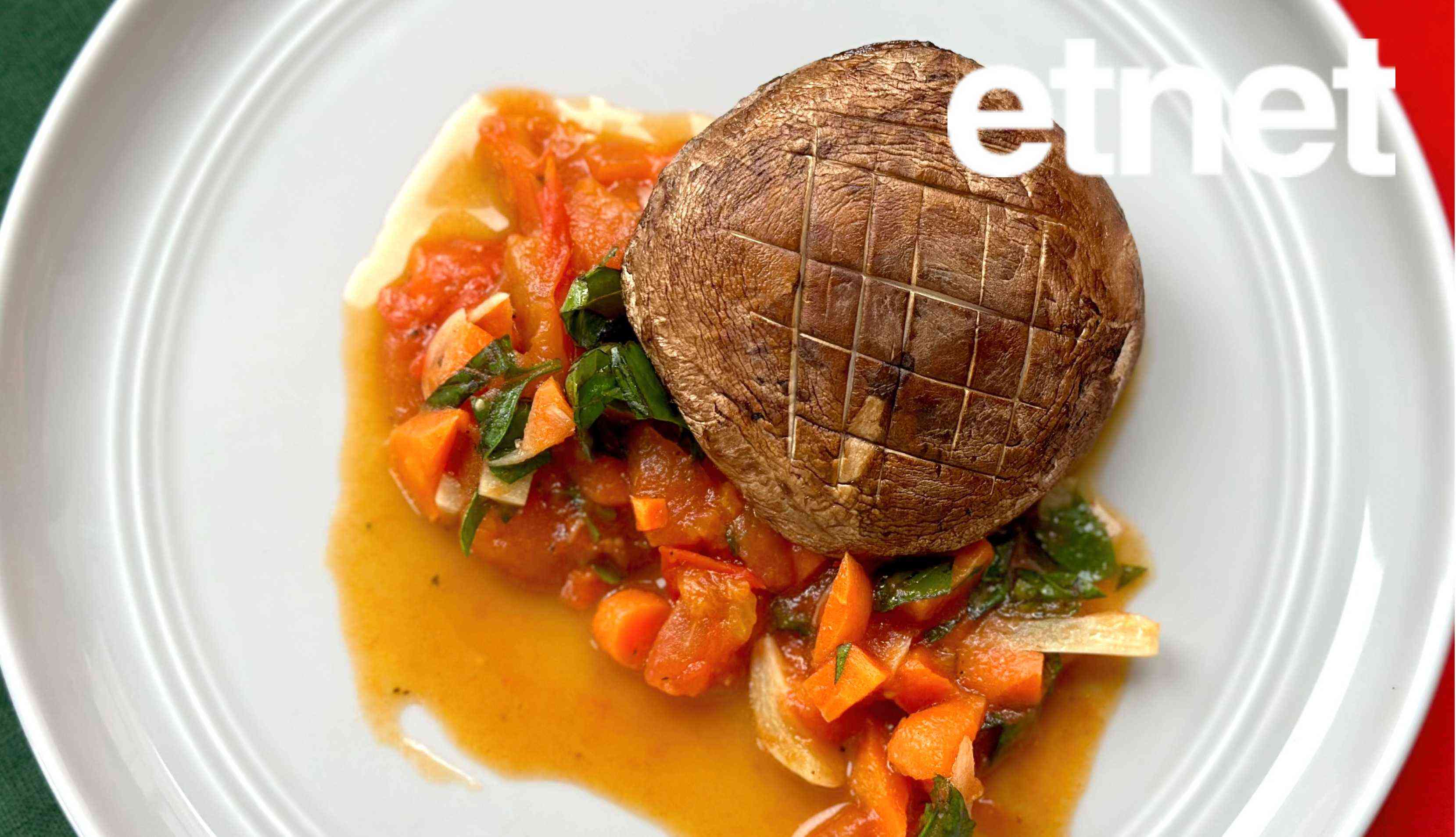 今期素食譜推薦：羅勒番茄汁煮大蘑菇　肥美肉厚怎能不愛它