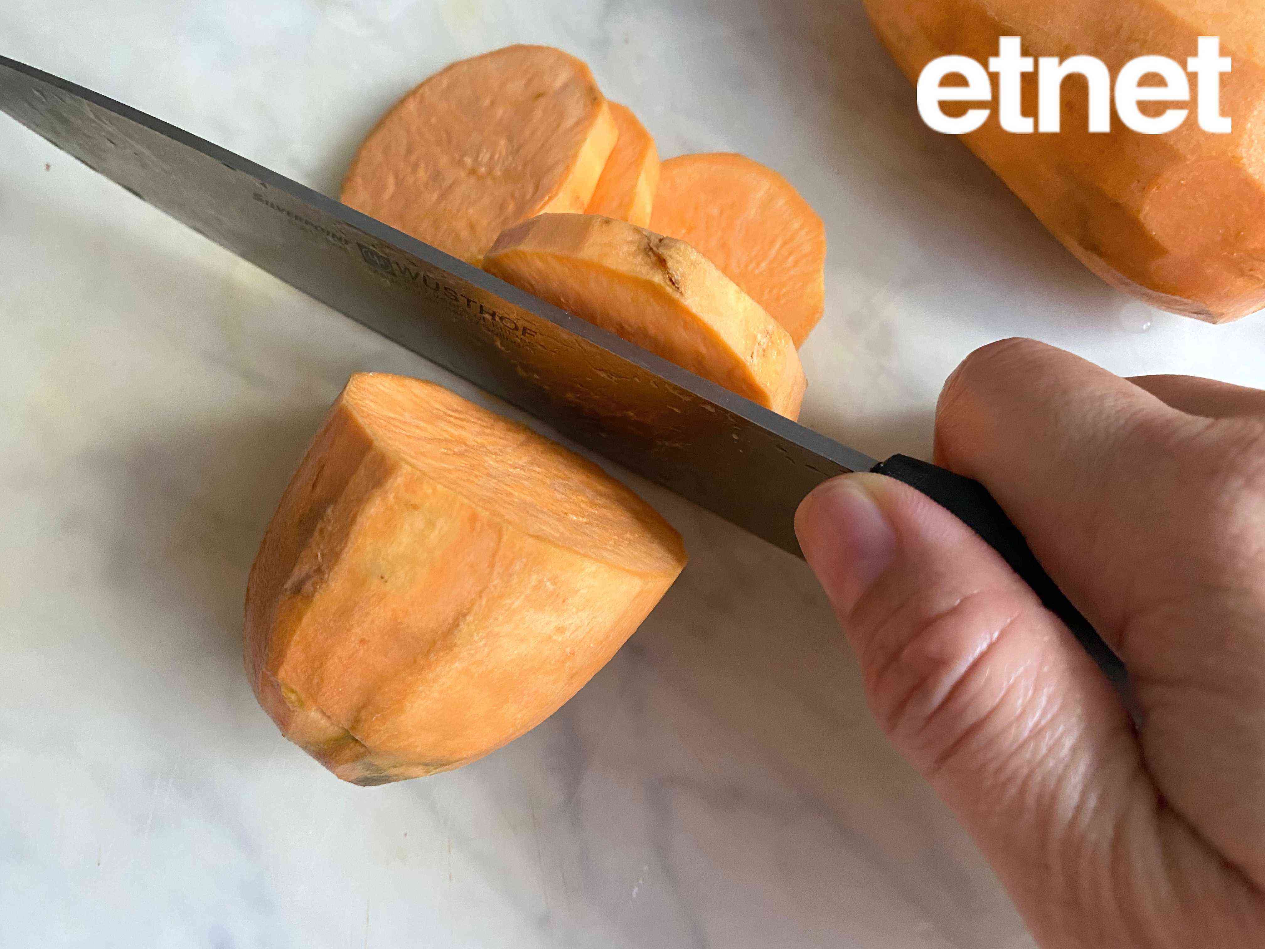 素食譜推薦：香脆番薯野菜批　長假期花點時間烘焙