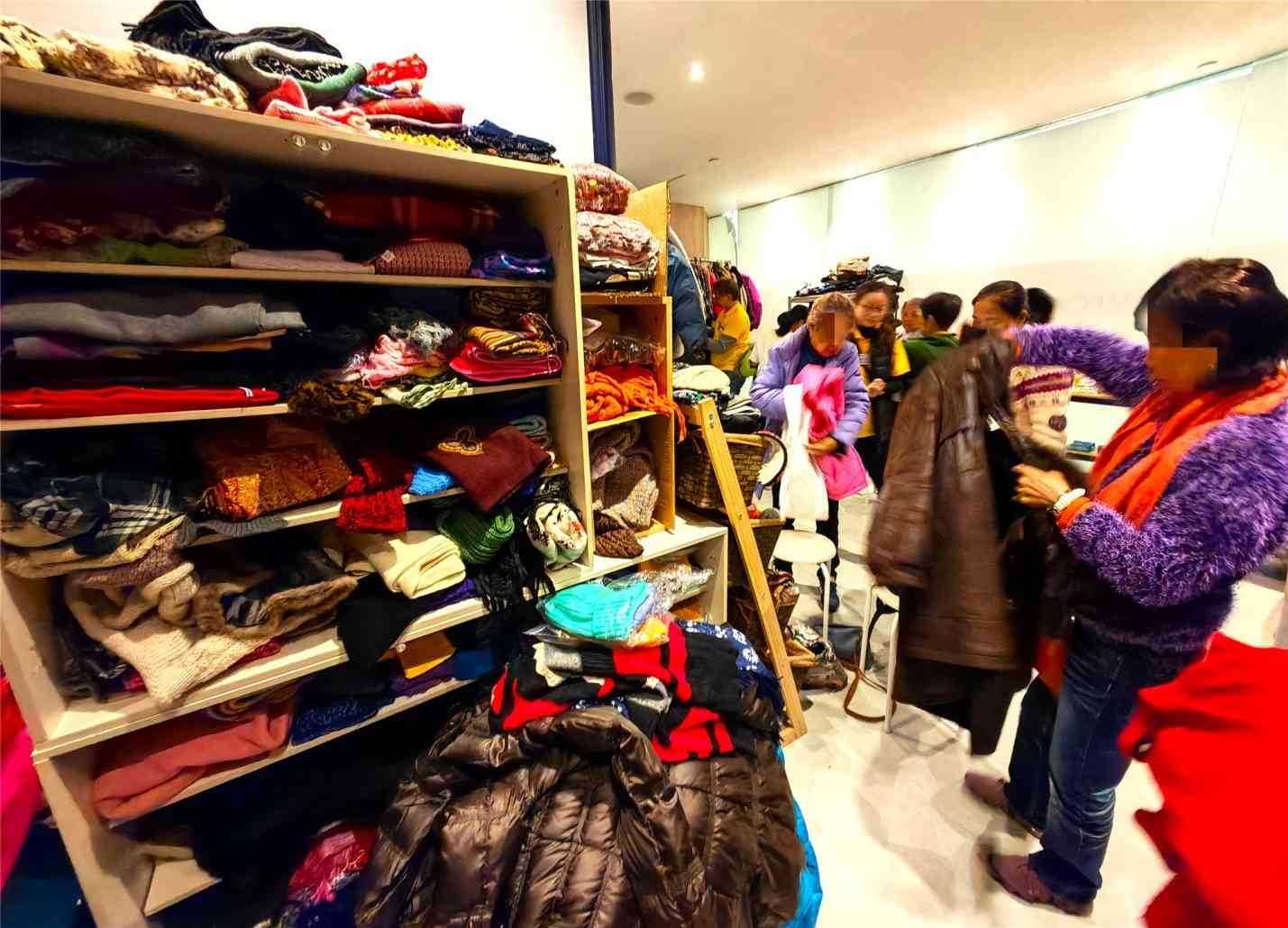 銀杏館寒衣送暖行動︱收集冬季衣物＋小型家電＋食品捐贈長者＋收集地點