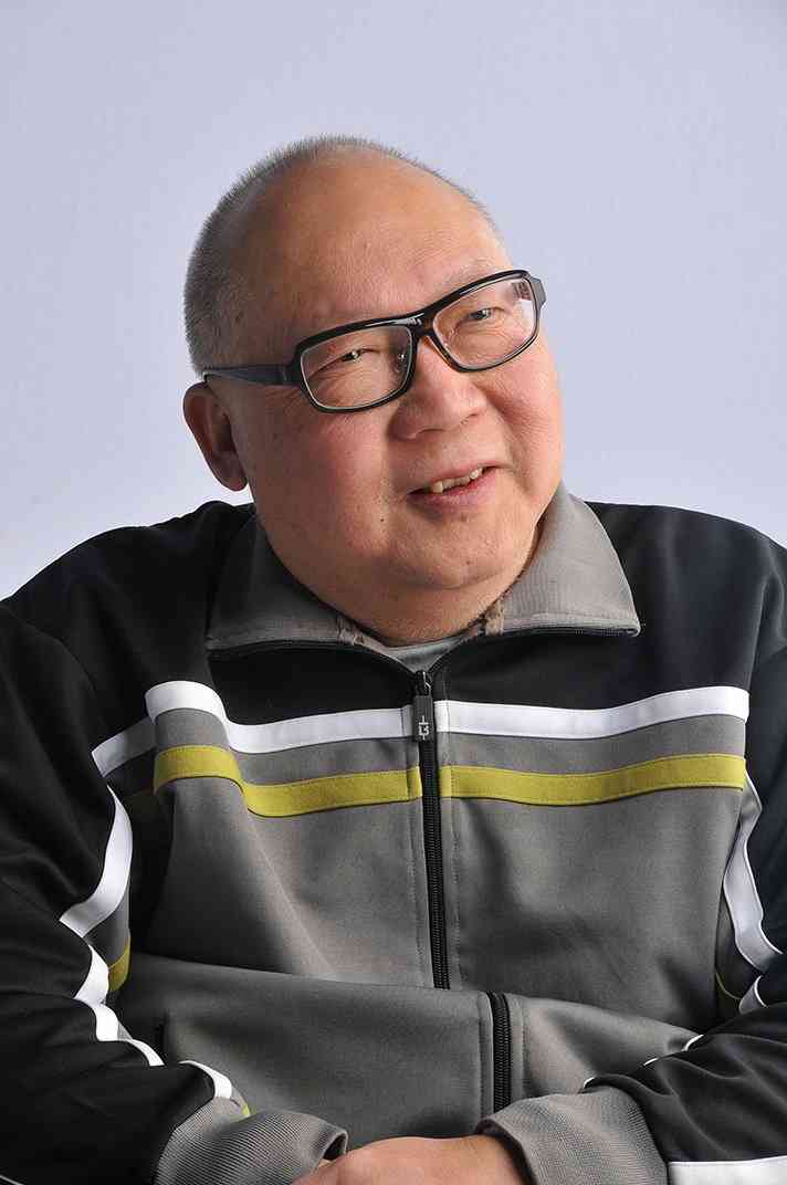 易經專家岑逸飛享壽81歲　自學考入中大、活躍 媒體、晚年推廣養生文化