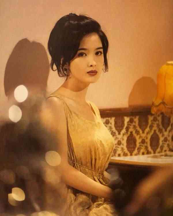 明星近況|58歲凍齡玉女災難級演出老態畢現 網民力勸收山:人要識退落嚟 明星近況|58歲凍齡玉女災難級演出老態畢現 網民力勸收山:人要識退落嚟