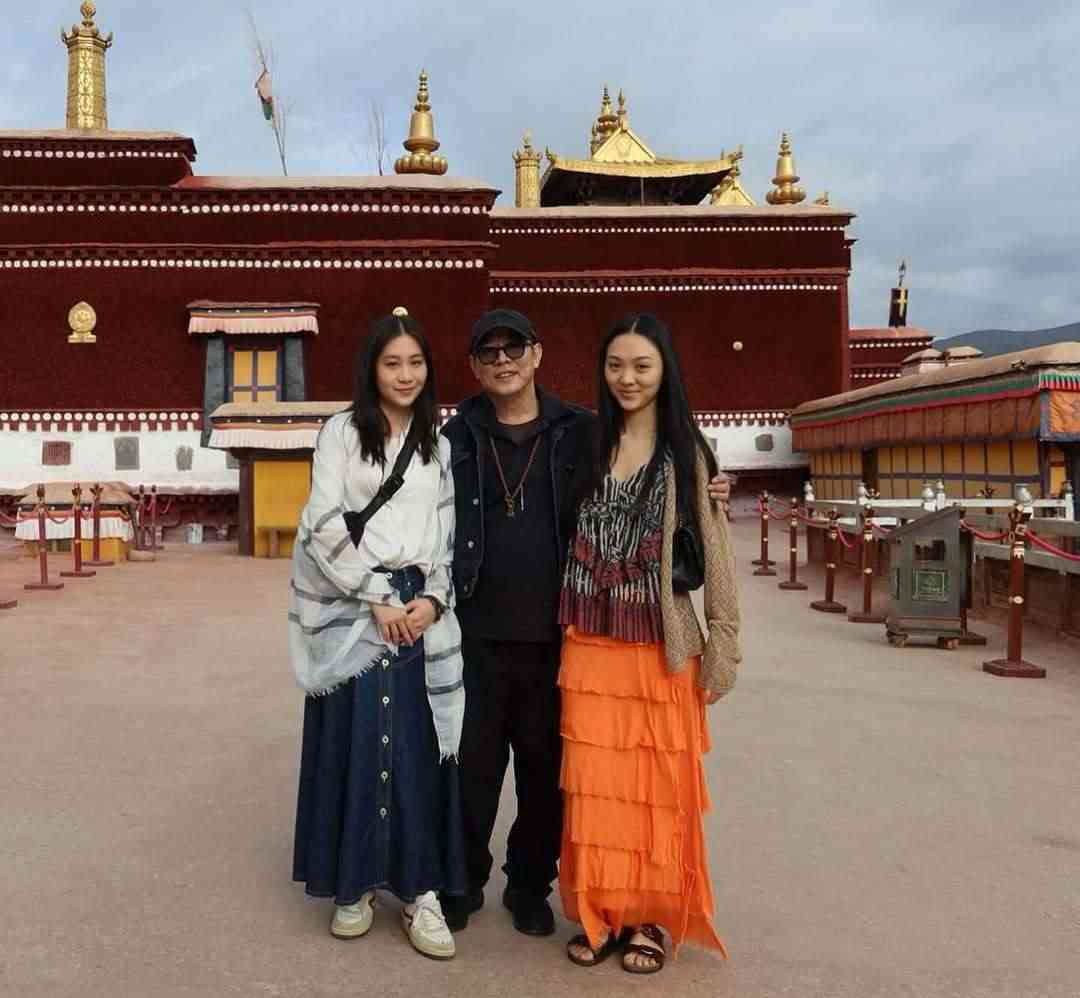 李連杰入院｜62歲李連杰驚傳入院 　憔悴病床照曝光 　13個字親揭病況