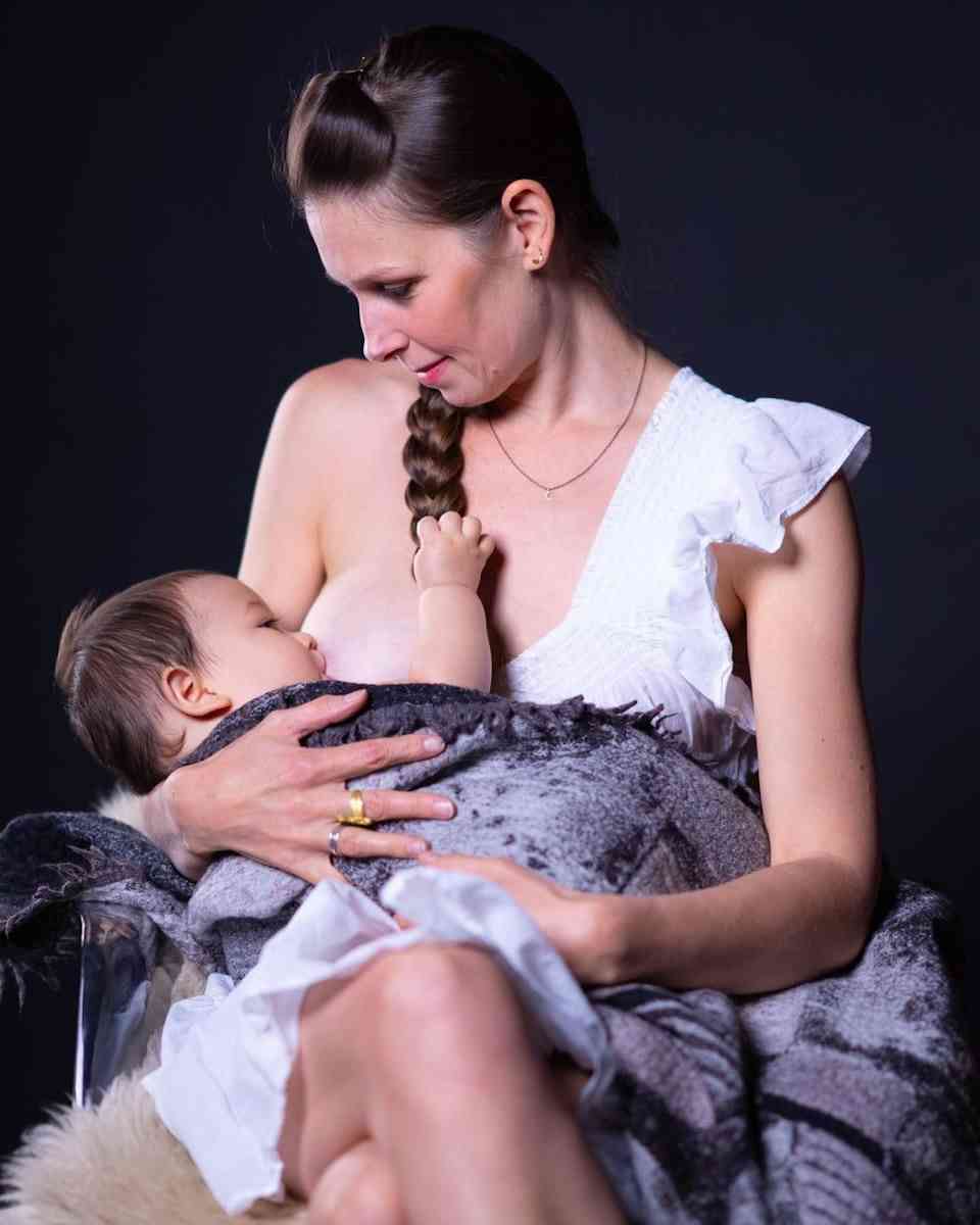 乳癌丨鄭佩佩新抱乳癌擴散病情告急　孻仔原和玉再眾籌醫療費未如理想