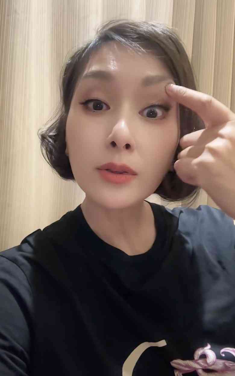 凍齡女神丨51歲「最美亞姐」被質疑整容 楊恭如反擊力證純天然 曾與上海首富傳緋聞被元配怒摑 凍齡女神丨51歲「最美亞姐」被質疑整容 楊恭如反擊力證純天然 曾與上海首富傳緋聞被元配怒摑