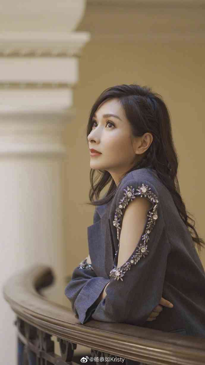 凍齡女神丨51歲「最美亞姐」被質疑整容 楊恭如反擊力證純天然 曾與上海首富傳緋聞被元配怒摑 凍齡女神丨51歲「最美亞姐」被質疑整容 楊恭如反擊力證純天然 曾與上海首富傳緋聞被元配怒摑