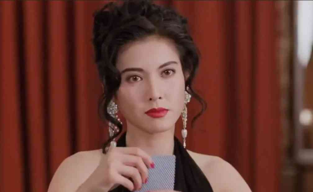 眼睛健康|李婉華驚爆左眼失明半年 初期誤當「飛蚊症」被誤診忽略1症狀致嚴重後果 眼睛健康|李婉華驚爆左眼失明半年 初期誤當「飛蚊症」被誤診忽略1症狀致嚴重後果