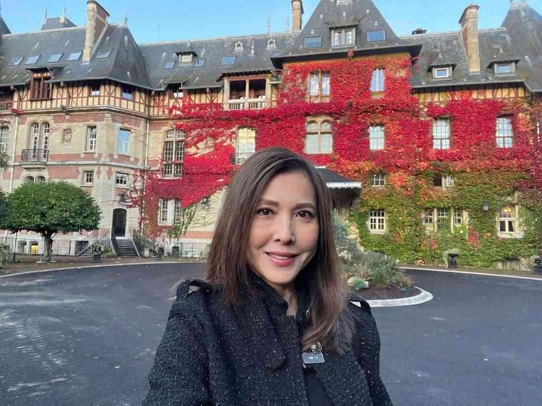 眼睛健康|李婉華驚爆左眼失明半年 初期誤當「飛蚊症」被誤診忽略1症狀致嚴重後果 眼睛健康|李婉華驚爆左眼失明半年 初期誤當「飛蚊症」被誤診忽略1症狀致嚴重後果