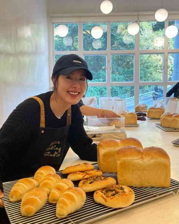 名人健康丨44歲TVB「離巢視后」事業情路坎坷 再爆長期舊患治療照曝光 厚重包紮觸目驚心 名人健康丨44歲TVB「離巢視后」事業情路坎坷 再爆長期舊患治療照曝光 厚重包紮觸目驚心