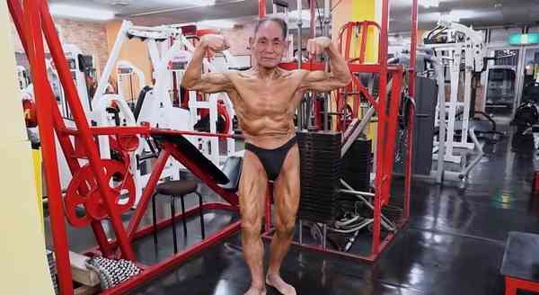 養生飲食|89歲健美選手公開1個餐單食足40年 每日只食4種食物+無病過 立人生目標:活到130歲! 養生飲食|89歲健美選手公開1個餐單食足40年 每日只食4種食物+無病過 立人生目標:活到130歲!