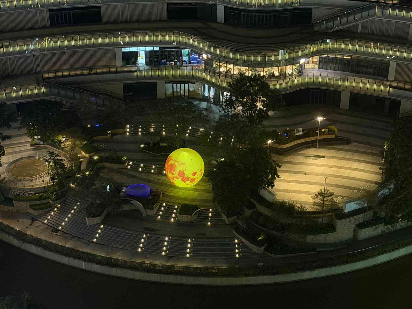 數碼素養防假新聞：教育、社群監管與透明度建造健康資訊環境