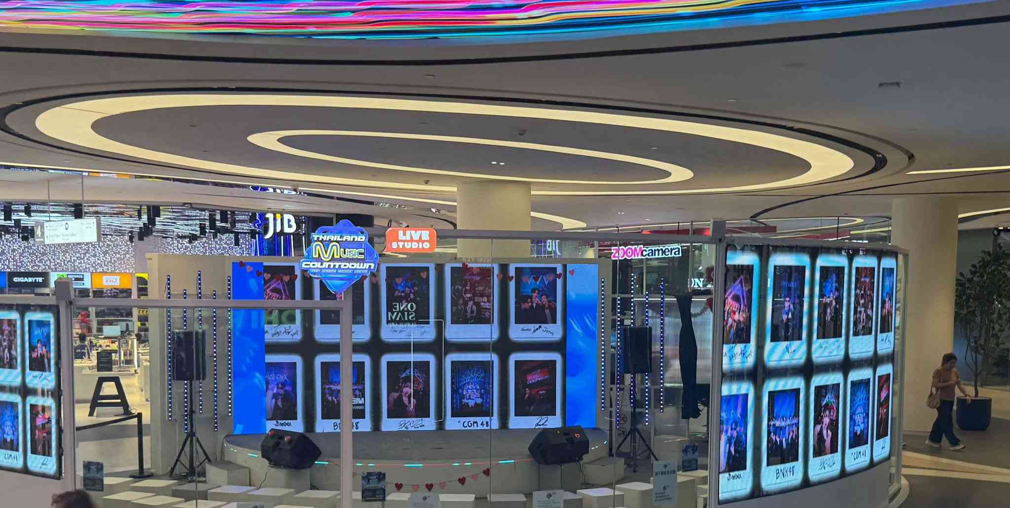 數碼世界的道德與自我存在感