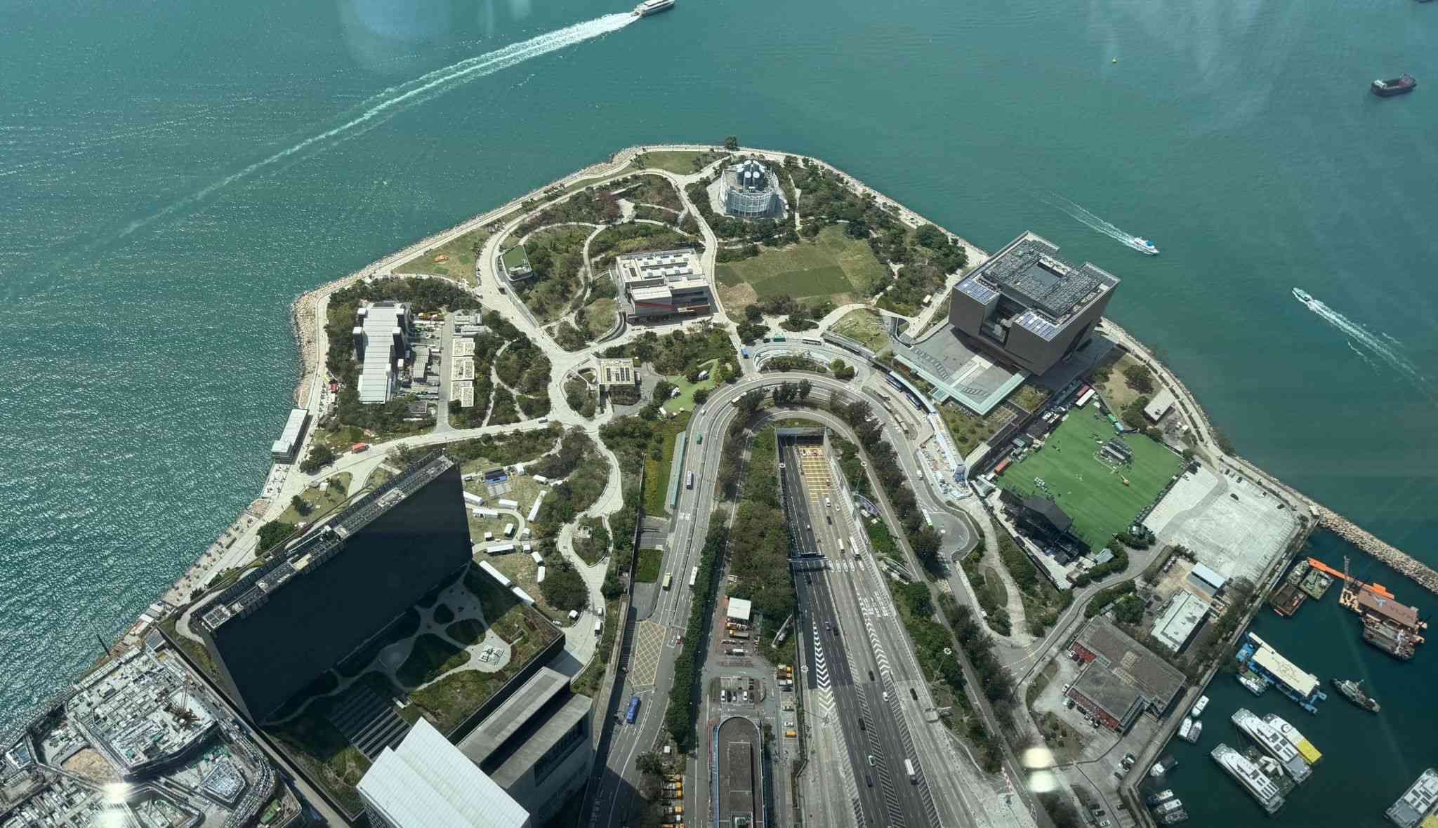 不只是虛擬：我們需要一個能被理解的心靈地方