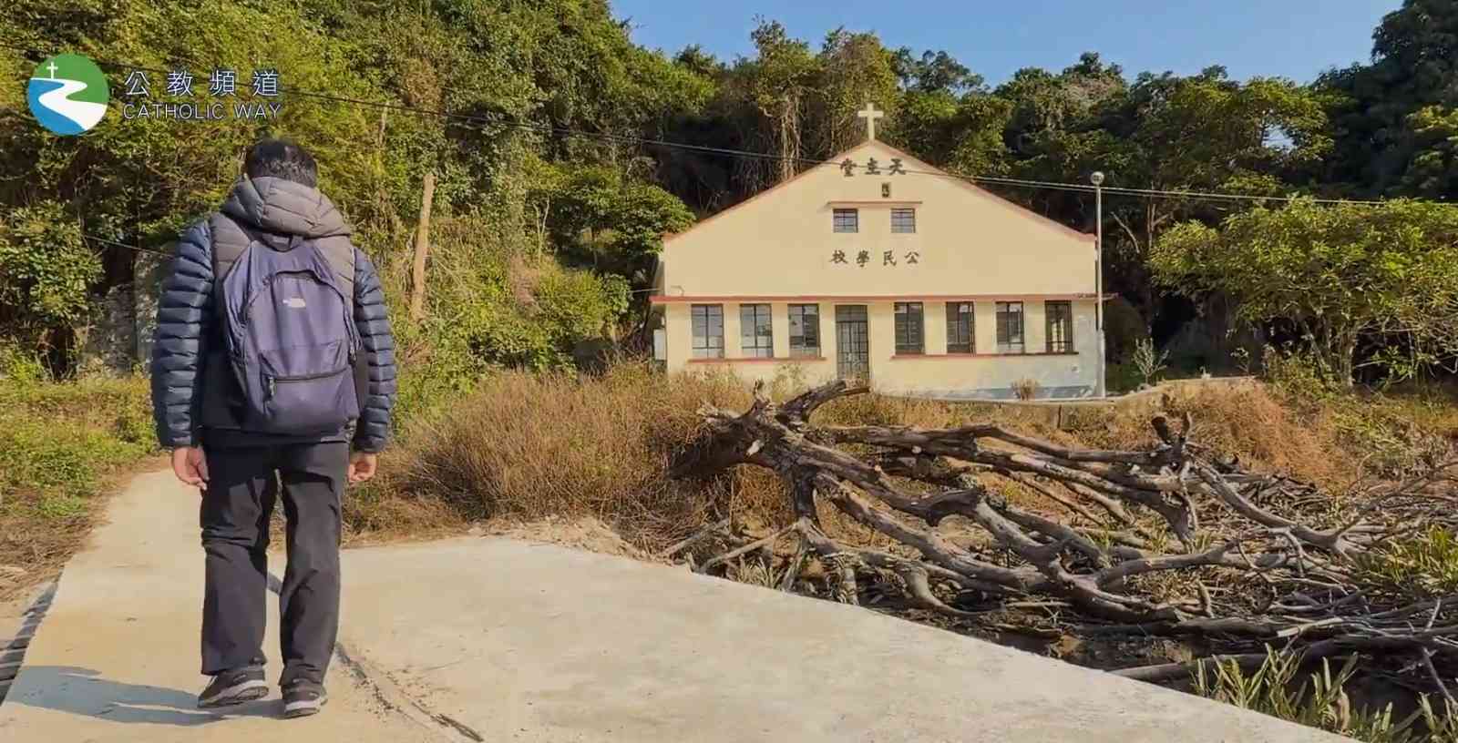 雲端外的朝聖路,在繁喧都市與靜謐古道間,重尋天人共融之光 雲端外的朝聖路,在繁喧都市與靜謐古道間,重尋天人共融之光