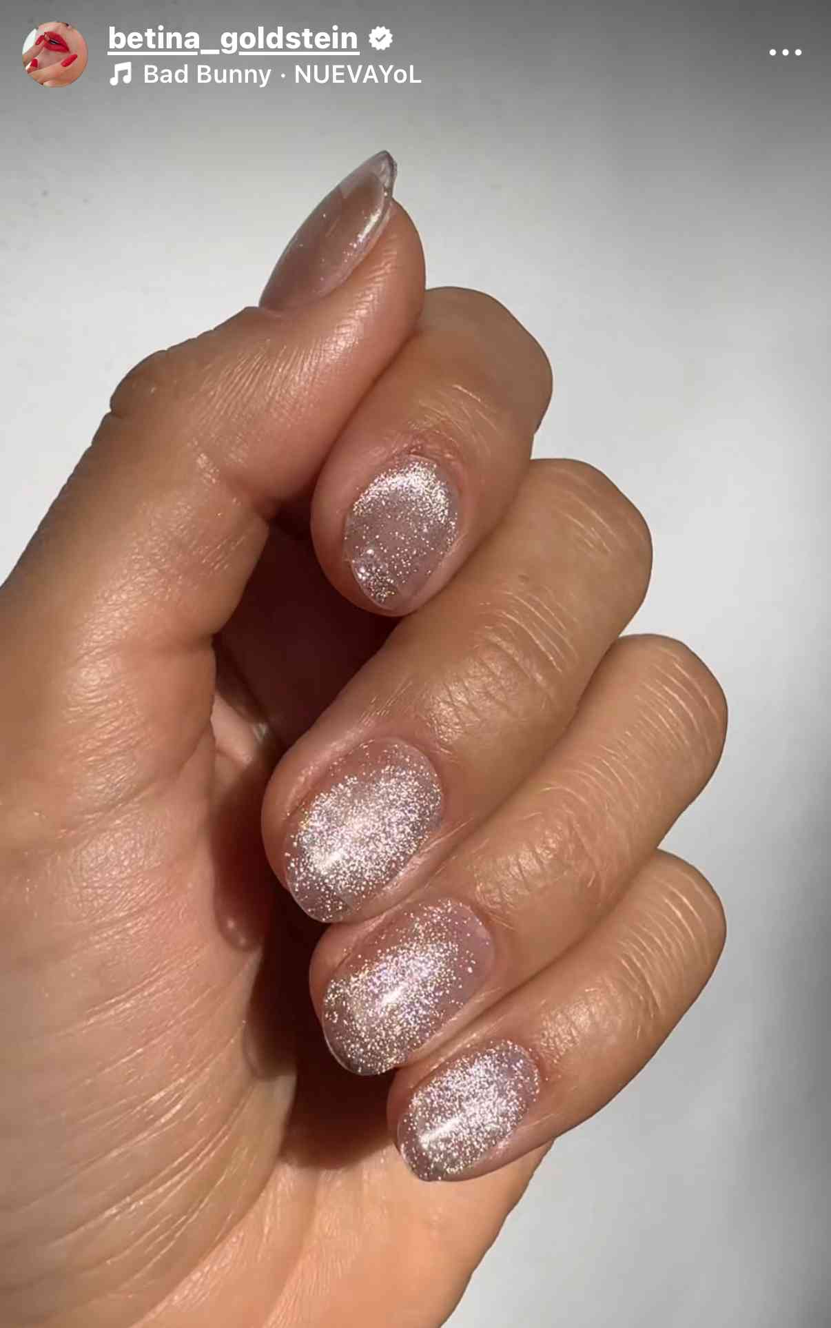 職場美甲文化｜指尖禮儀與品味哲學，專業形象管理必備