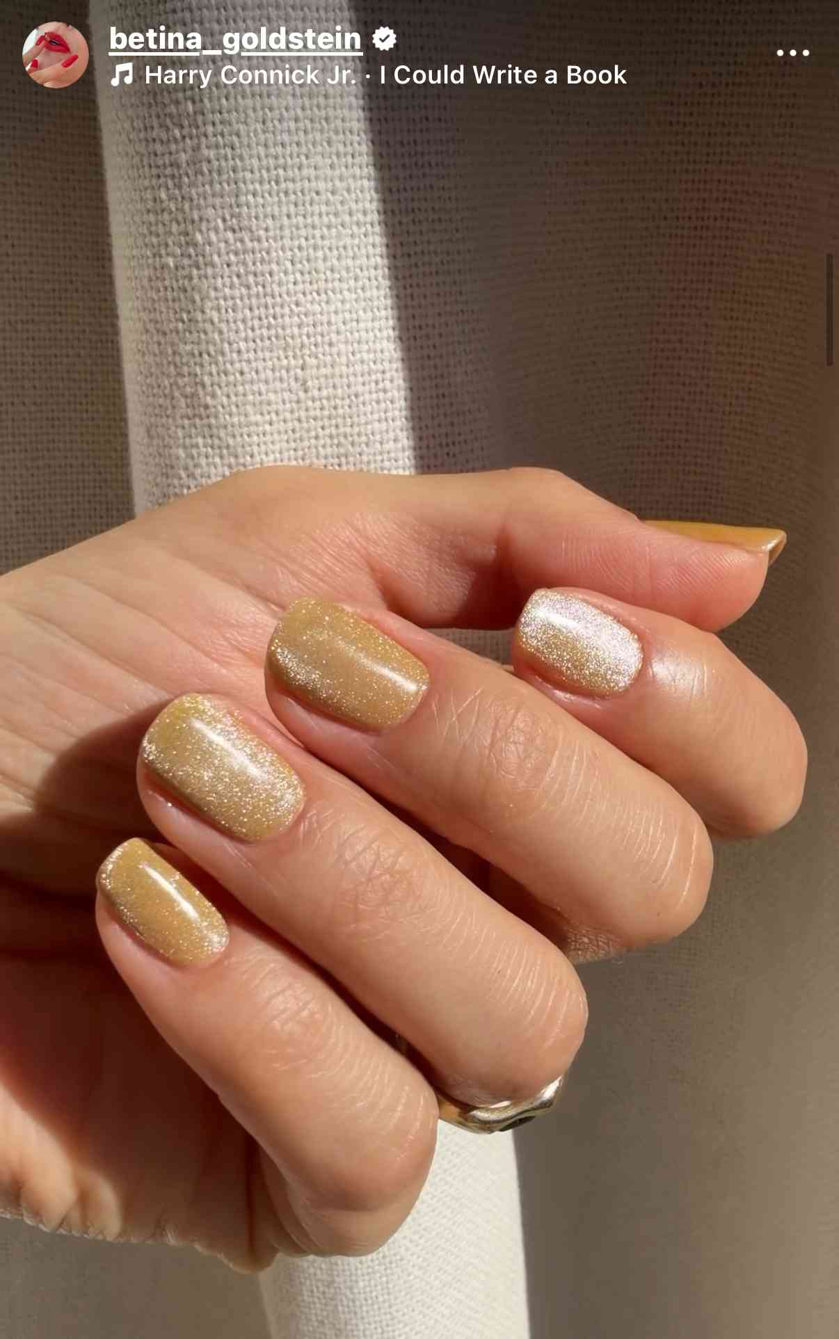 職場美甲文化｜指尖禮儀與品味哲學，專業形象管理必備