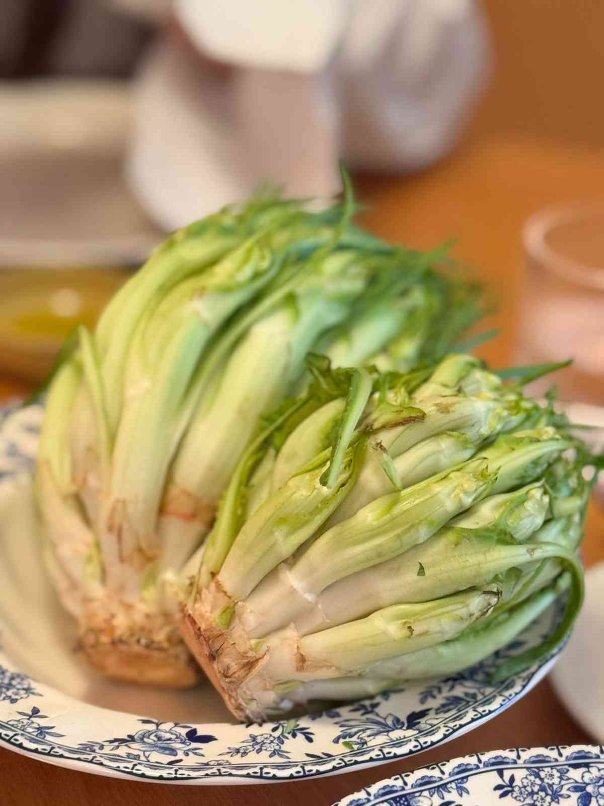 中環歌賦街全新隱世意大利餐廳！秘傳香煎麵包屑羊排、自家手造意粉，來自Tuscia的鄉土風味！