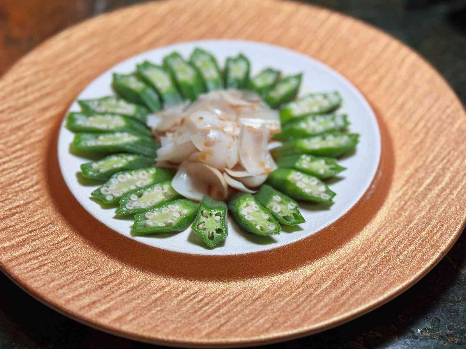 中環米芝蓮一星粵菜食府設樓上樓!魚籽澳洲帶子燒賣、鑊氣X.O.醬小炒王,傳承粵菜經典 中環米芝蓮一星粵菜食府設樓上樓!魚籽澳洲帶子燒賣、鑊氣X.O.醬小炒王,傳承粵菜經典