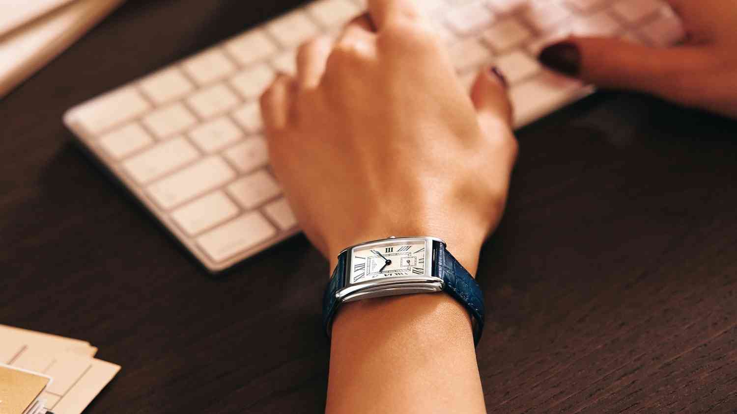 優雅是一種態度：LONGINES DolceVita 與 PrimaLuna 腕錶系列，重塑現代職場Office Chic