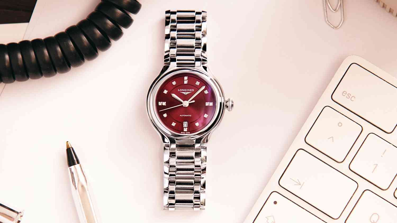優雅是一種態度：LONGINES DolceVita 與 PrimaLuna 腕錶系列，重塑現代職場Office Chic