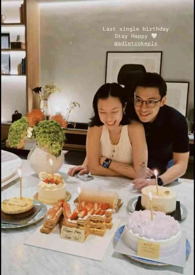 67歲朱玲玲低調打點孻仔婚禮,全程拍照影低重要時刻,霍啟仁雲南玉龍雪山娶嬌妻 67歲朱玲玲低調打點孻仔婚禮,全程拍照影低重要時刻,霍啟仁雲南玉龍雪山娶嬌妻