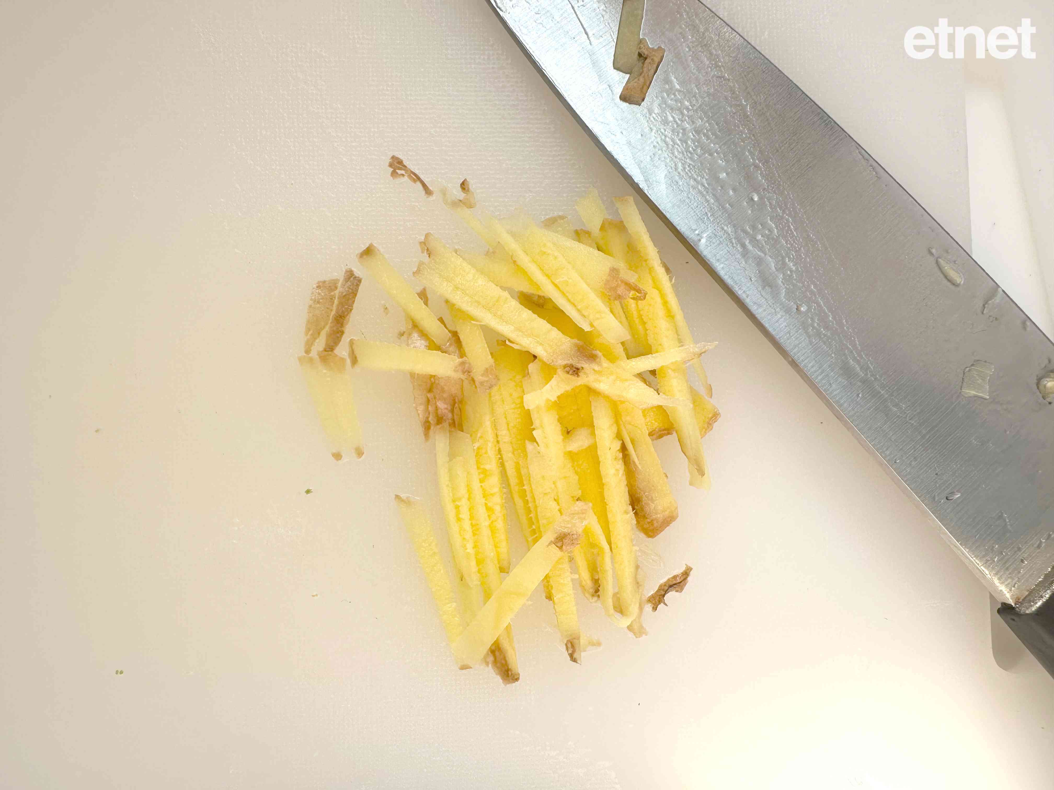 這個冬天終於氣溫下降了!暖身素湯水推介:山藥麵豉紫菜湯 這個冬天終於氣溫下降了!暖身素湯水推介:山藥麵豉紫菜湯