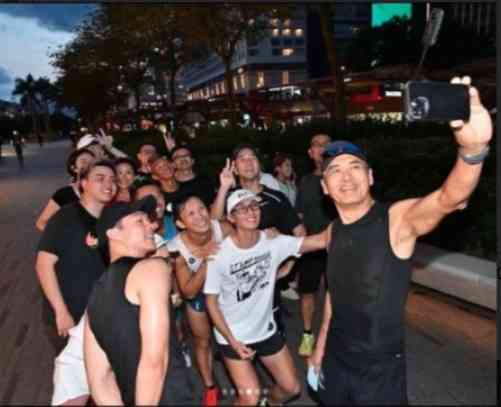 周潤發養生｜70歲周潤發5大養生術　靠1招回春兼生高2cm　多年舊患都醫好