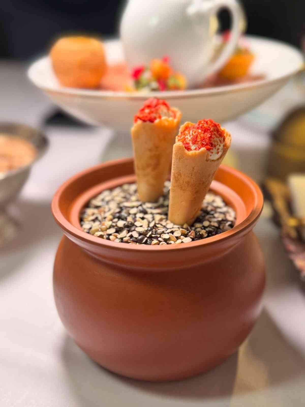 中環大館特色印度菜！扎拉夫尚羊腿、椰子油炒蟹鉗，穿越印度宮廷風味