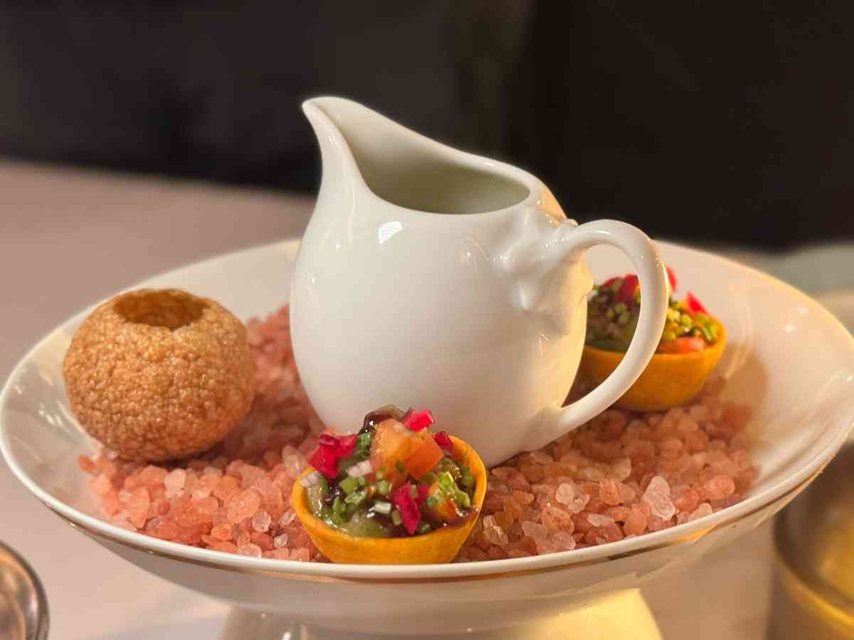 中環大館特色印度菜！扎拉夫尚羊腿、椰子油炒蟹鉗，穿越印度宮廷風味
