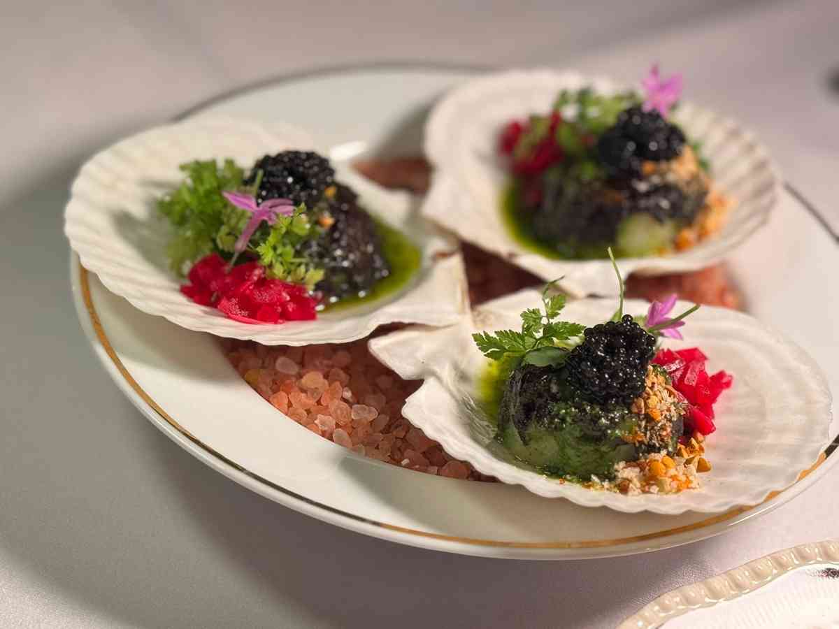 中環大館特色印度菜！扎拉夫尚羊腿、椰子油炒蟹鉗，穿越印度宮廷風味