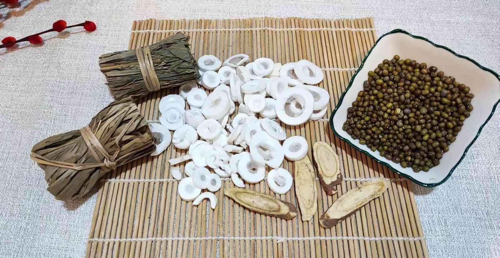 另類新春賀歲食譜 │ 中醫推介2款湯+1款茶，解決節日後上火、消化不良、酒醉不適