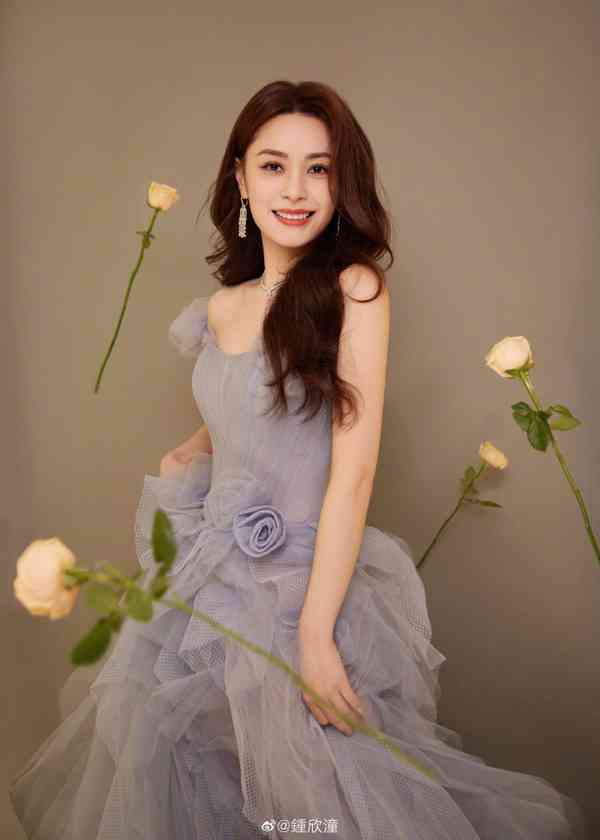 凍齡女神|45歲阿嬌重回顔值巓峰公開4招「逆生長」秘訣 網民:肥過瘦過無醜過! 凍齡女神|45歲阿嬌重回顔值巓峰公開4招「逆生長」秘訣 網民:肥過瘦過無醜過!