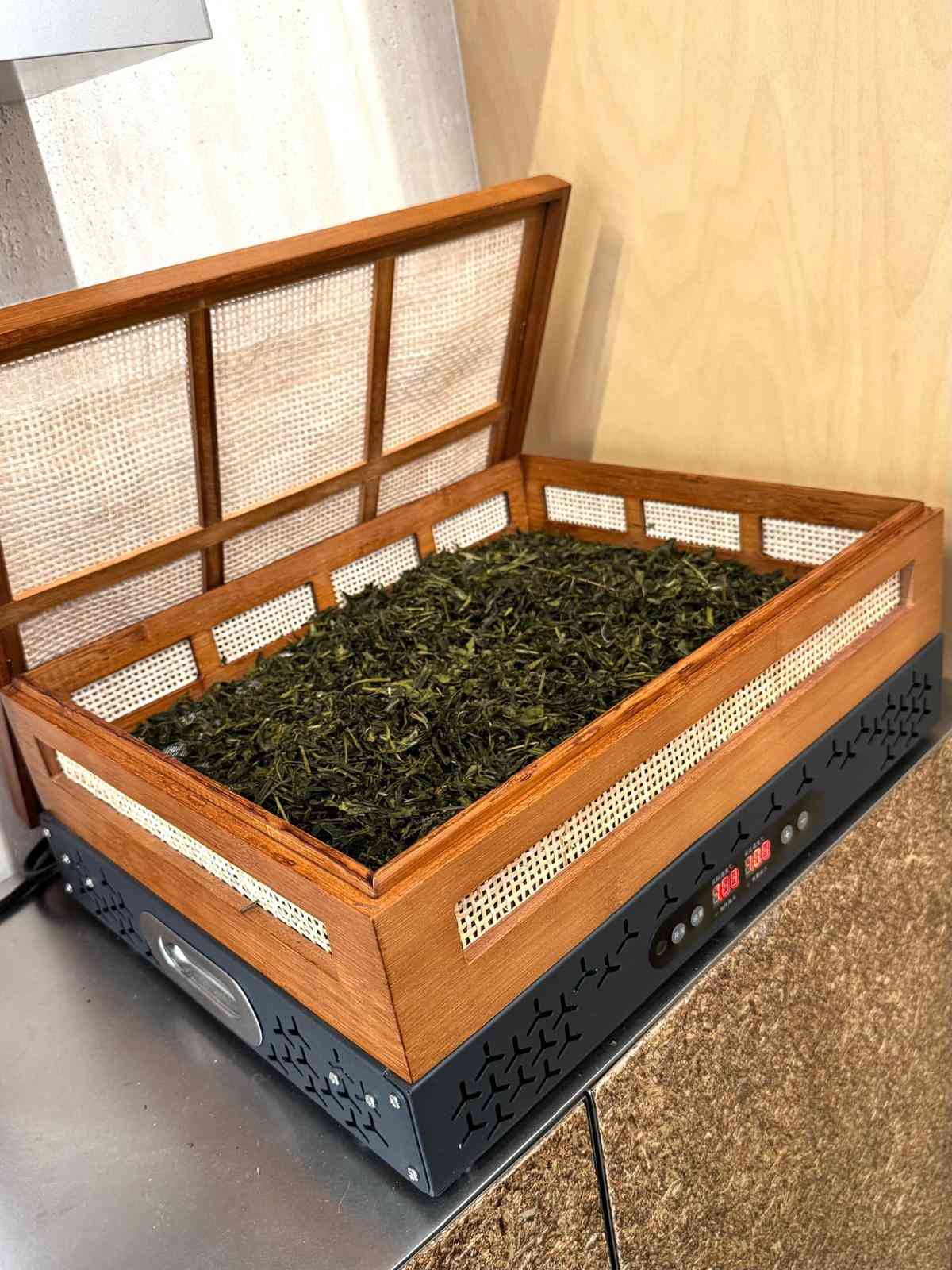 澳門華聯茶葉 X「十十八十八制」 60年老字號&middot;官也街新開茶飲店