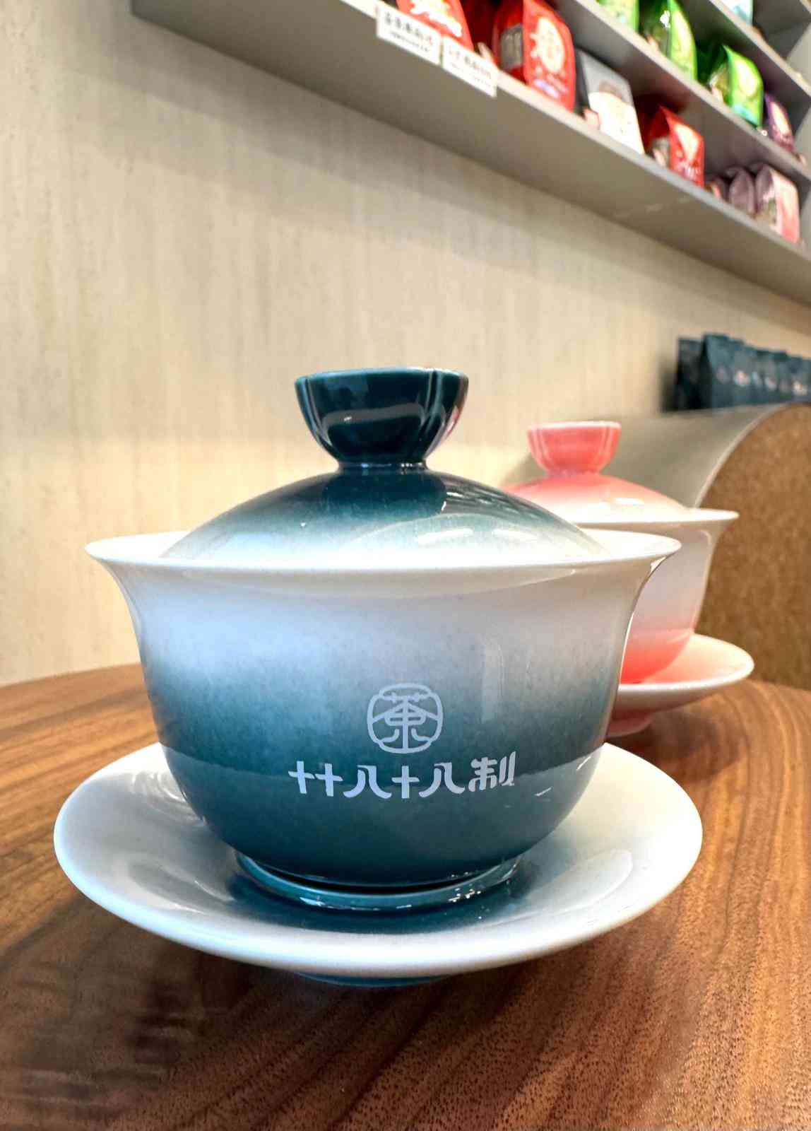 澳門華聯茶葉 X「十十八十八制」 60年老字號&middot;官也街新開茶飲店
