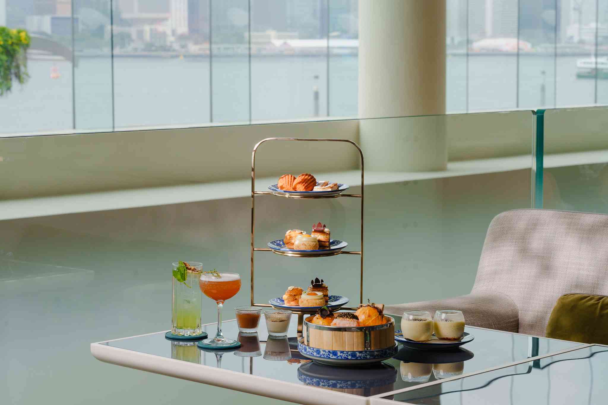 2026 母親節下午茶及早午餐推介：香港麗晶酒店 x 法國五月下午茶、金普頓酒店Hillside半自助早午餐、The Baker & The Bottleman 母親節驚喜小花束