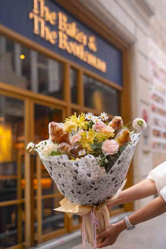 2026 母親節下午茶及早午餐推介：香港麗晶酒店 x 法國五月下午茶、金普頓酒店Hillside半自助早午餐、The Baker & The Bottleman 母親節驚喜小花束