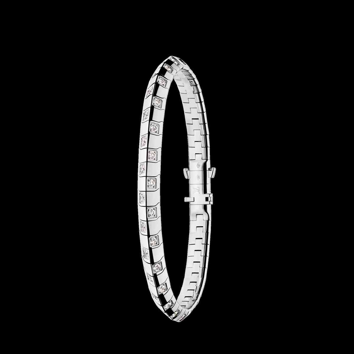 父親節珠寶提案：Louis Vuitton奢華鑽石手鐲 、Van Cleef & Arpels Alhambra袖扣 、Cartier經典Juste un Clou系列戒指，低調奢華紳士細節