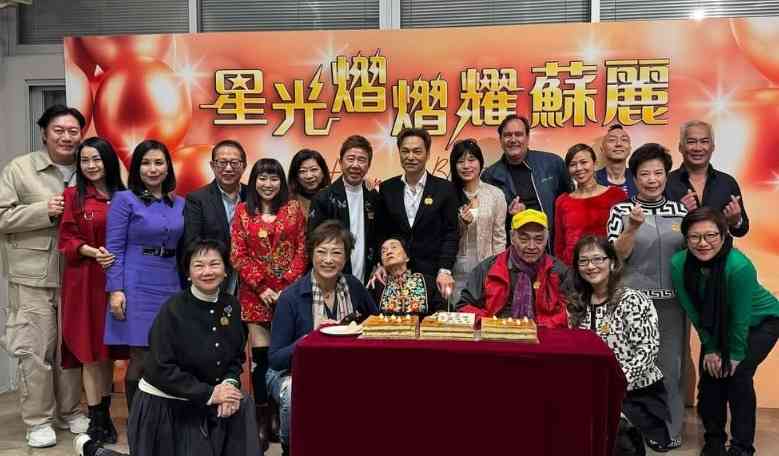 張偉文|「靚聲王」張偉文驚爆一年半冇沖涼長期臥床 疑遭護老院疏忽照顧雙腳紅腫皮膚潰爛 已託經理人方俊處理後事1原因未立遺囑 張偉文|「靚聲王」張偉文驚爆一年半冇沖涼長期臥床 疑遭護老院疏忽照顧雙腳紅腫皮膚潰爛 已託經理人方俊處理後事1原因未立遺囑