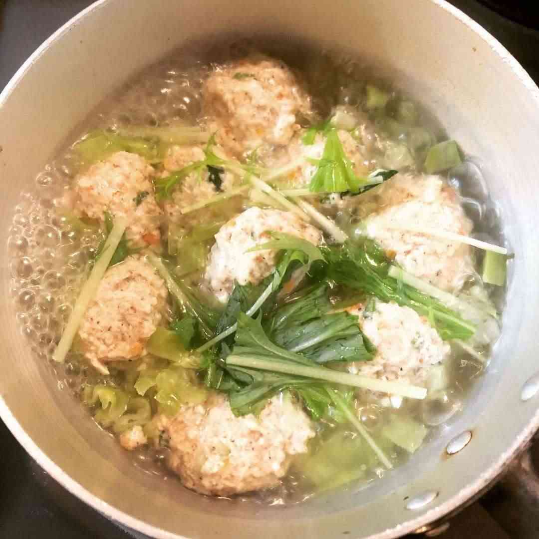 大腸癌｜30歲男天天吃炸物便當　現2大症狀拖半年確診大腸癌　醫生：出現6種症狀速求醫