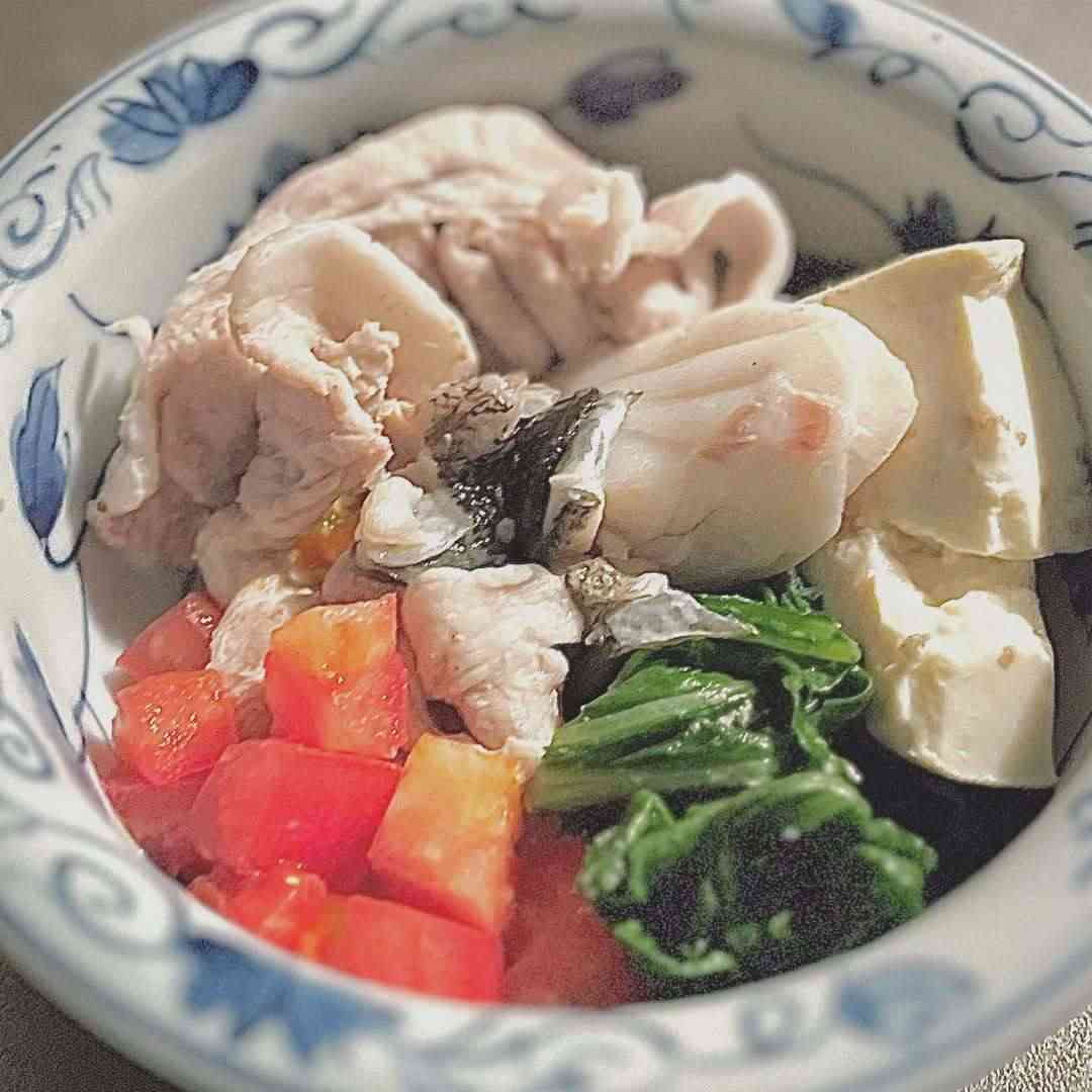 大腸癌｜30歲男天天吃炸物便當　現2大症狀拖半年確診大腸癌　醫生：出現6種症狀速求醫