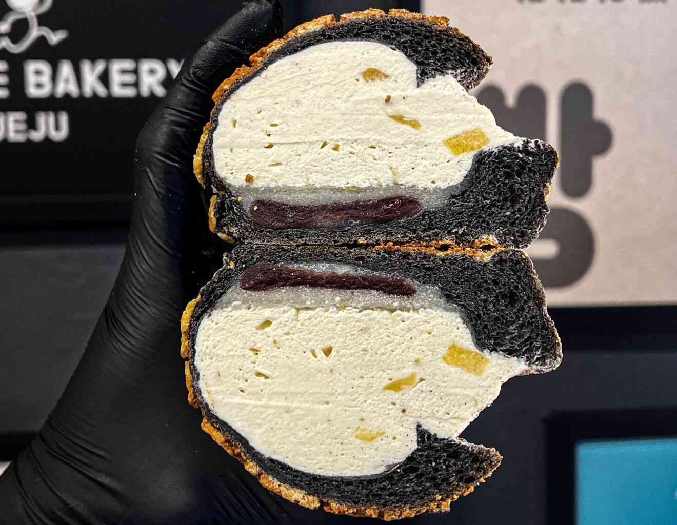 濟州冬甩名店 ABEBE Bakery 9月登陸尖沙咀，必食招牌朱古力忌廉冬甩＋蘋果/漢拿峰柑忌廉包＋一連兩日免費派