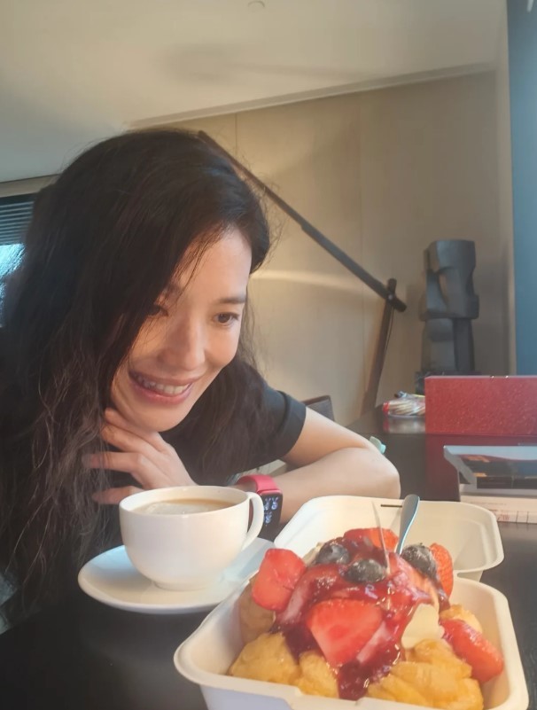 凍齡女星｜50歲舒淇長年維持110磅　「7天排毒餐」打造易瘦體質　公開40+飲食秘訣：晚餐要在6點前