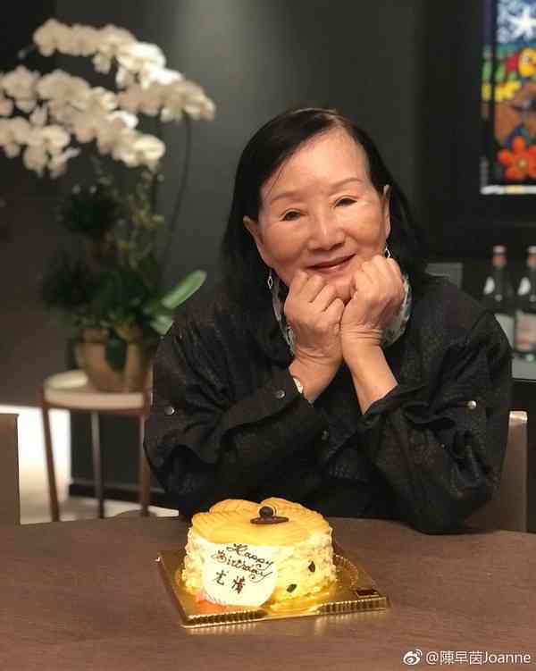 陳欣健｜81歲陳欣健罕談認知障礙症妻當BB照顧十多年從不嫌苦　曾擁30紅顏知己回首風流半生：有啲嘢承擔唔起就要放手