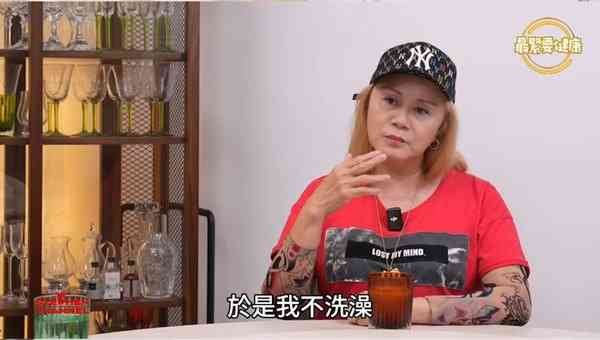 林建明︱前金牌司儀林建明健康亮紅燈 　突貼AI病床鼻插喉照宣布停工　曾患抑鬱腦血管瘤近況惹憂