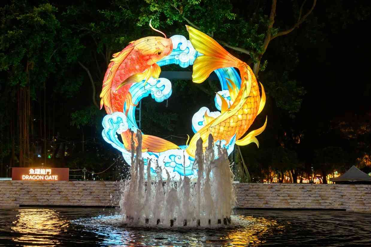 中秋節好去處2026︱超靚！維園夢幻綵燈大街匯聚3000綵燈＋8米巨型榕樹綵燈＋雞蛋仔奶茶花燈打卡熱點＋中秋市集