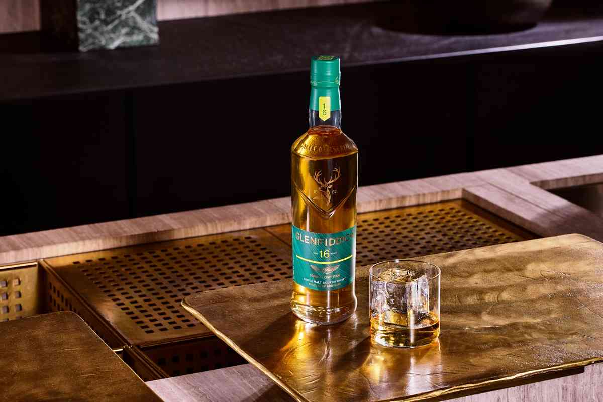 夢幻聯乘第二彈！Glenfiddich x Aston Martin F1&trade; 16年限量版 Release No.2，品味五桶交織的極致奢華