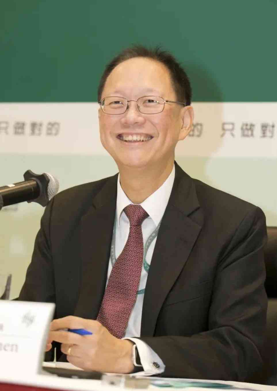 CEO能臨危不亂？