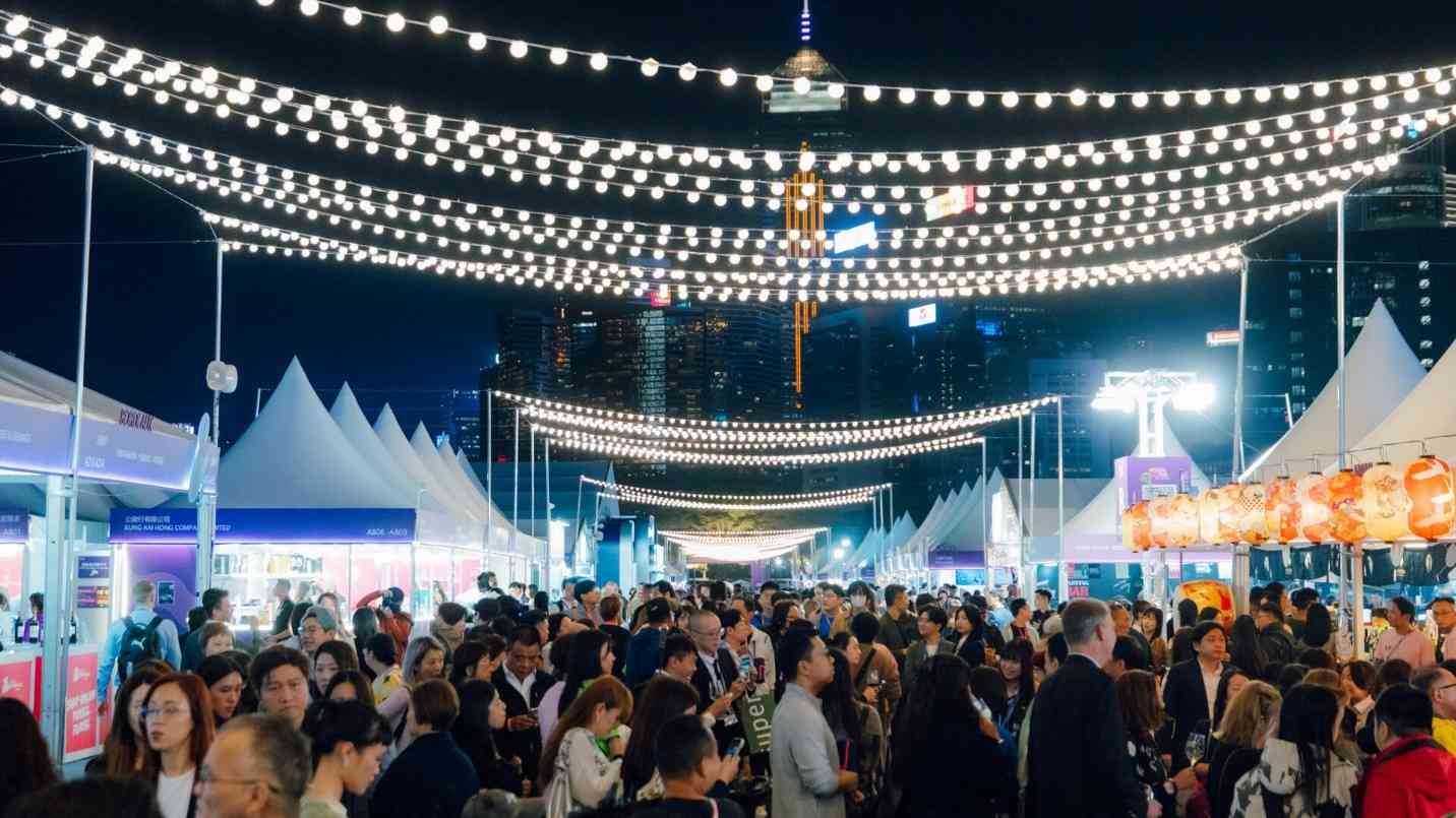 香港美酒佳餚巡禮2026︱中環海濱10月29日登場首設品酒導賞＋擴大規模逾340個攤位＋15星5鑽美饌＋品味證早鳥優惠