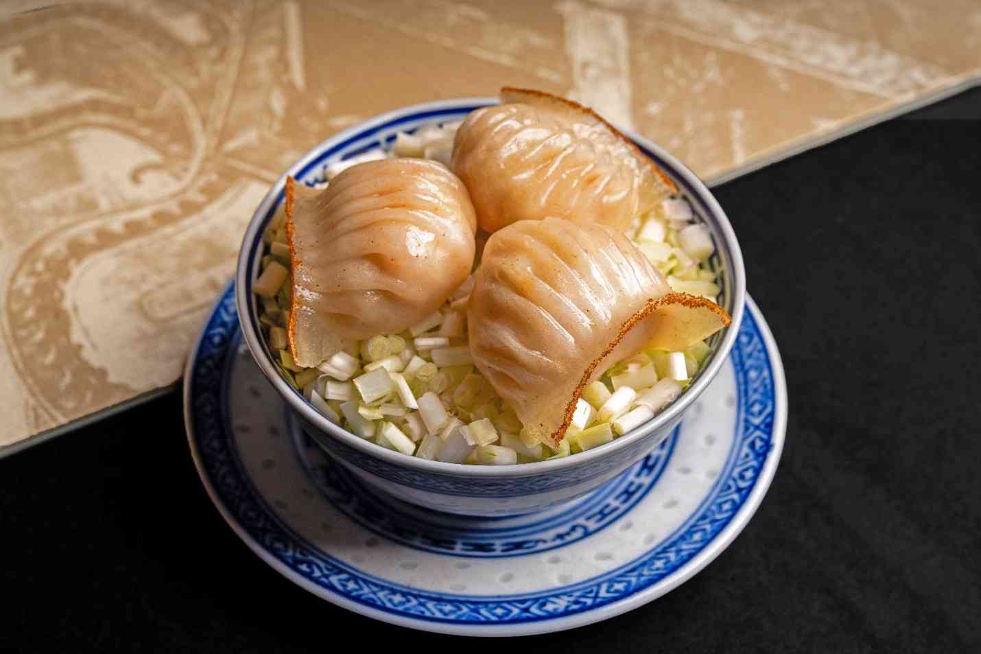 尖沙咀粵嶺館︱北京道一號頂層歎維港景高級粵菜,推介雲霞玉簪+凝香凍滷遼參+創意巧手細蓉餃點心 尖沙咀粵嶺館︱北京道一號頂層歎維港景高級粵菜,推介雲霞玉簪+凝香凍滷遼參+創意巧手細蓉餃點心